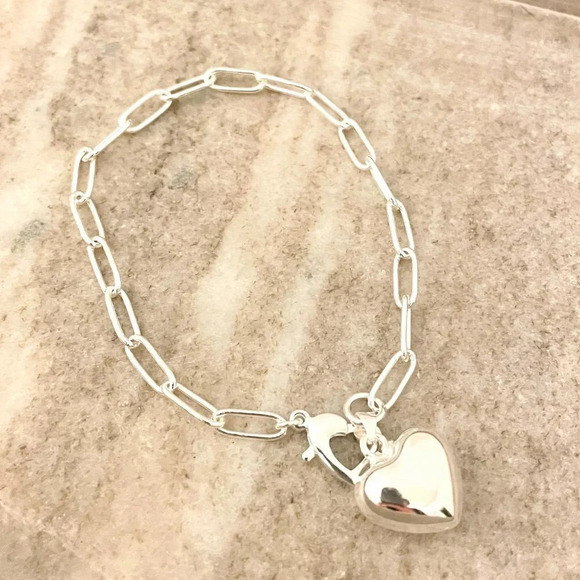 Sterling Silver Heart Pendant Bracelet Paperclip Link Bracelet Modern Bracelet - Picture 1 of 3